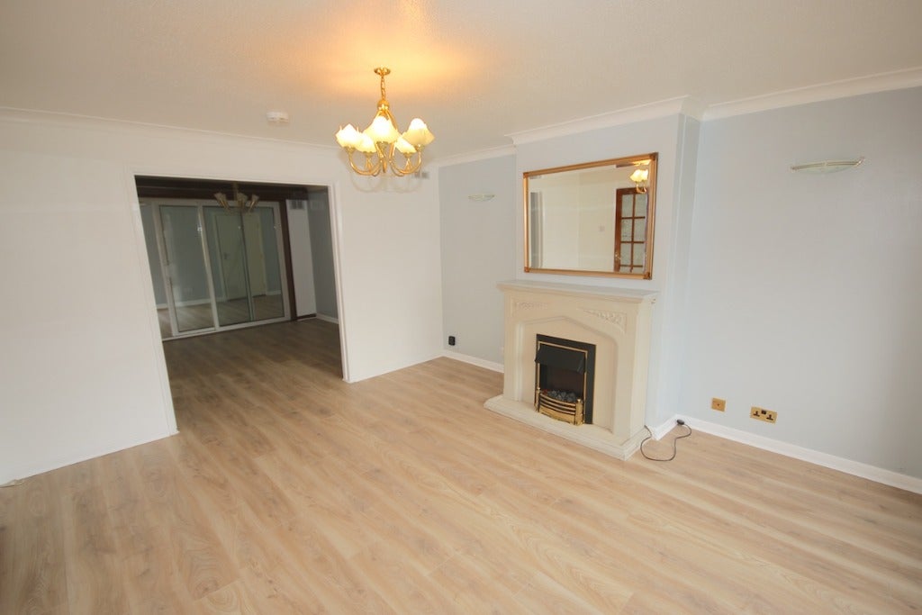 House Baberton Mains Loan in City of Edinburgh