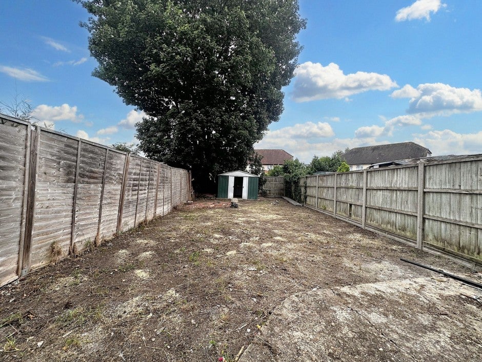 House Wescott Way in Greater London