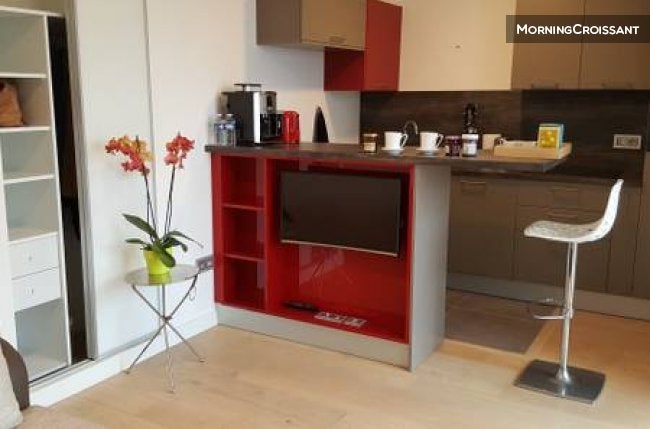 Flat Rue René Blum in Paris