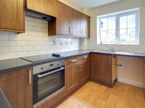 Flat Dewell Mews in Swindon