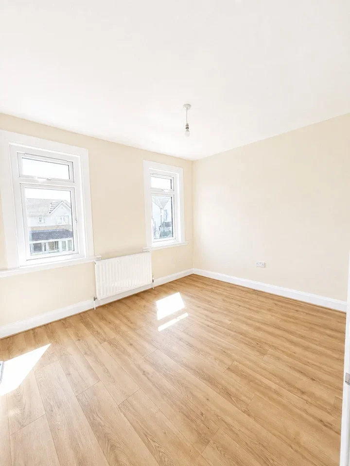 House Aurelia Road in Greater London