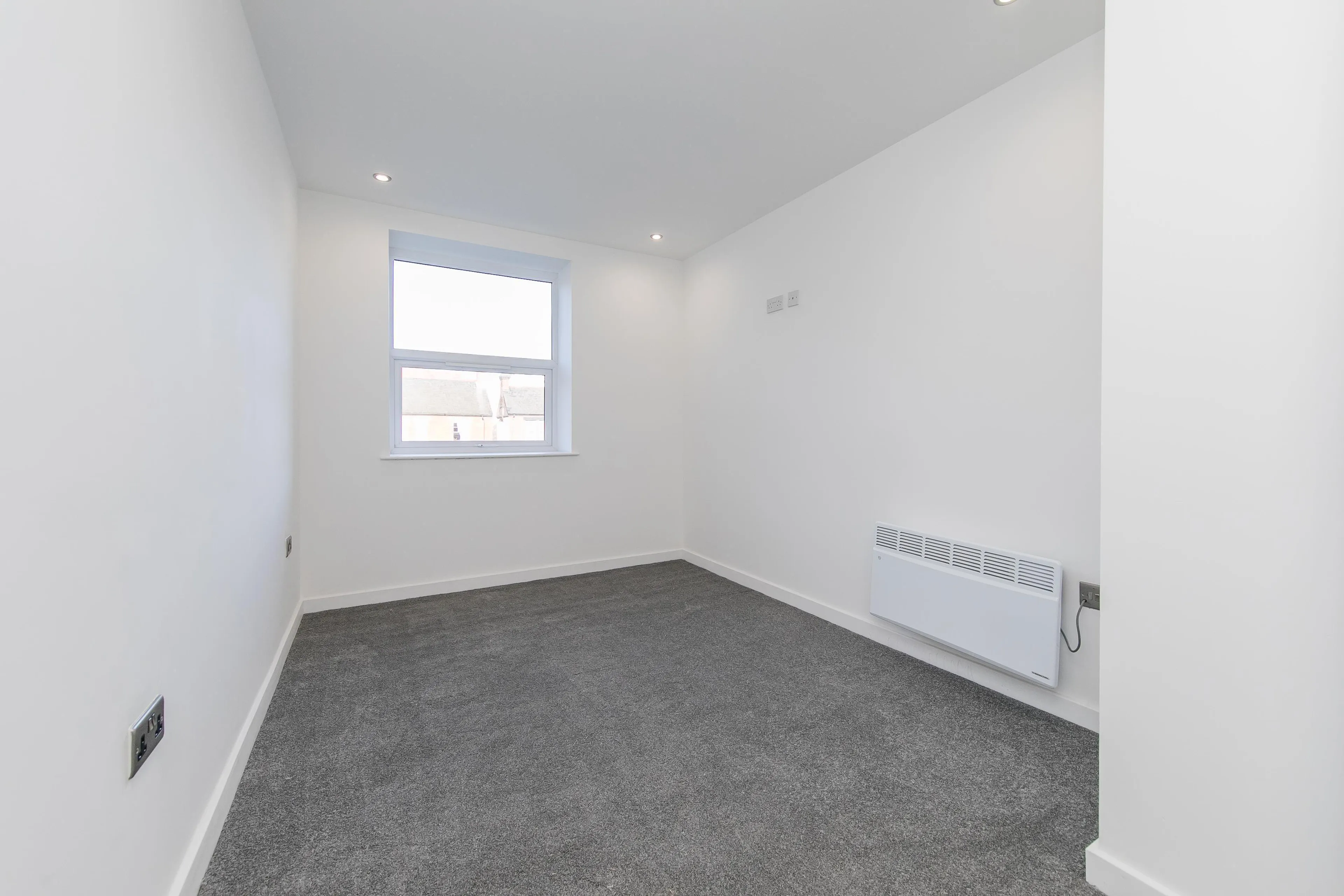 Flat Cromwell Square in Ipswich
