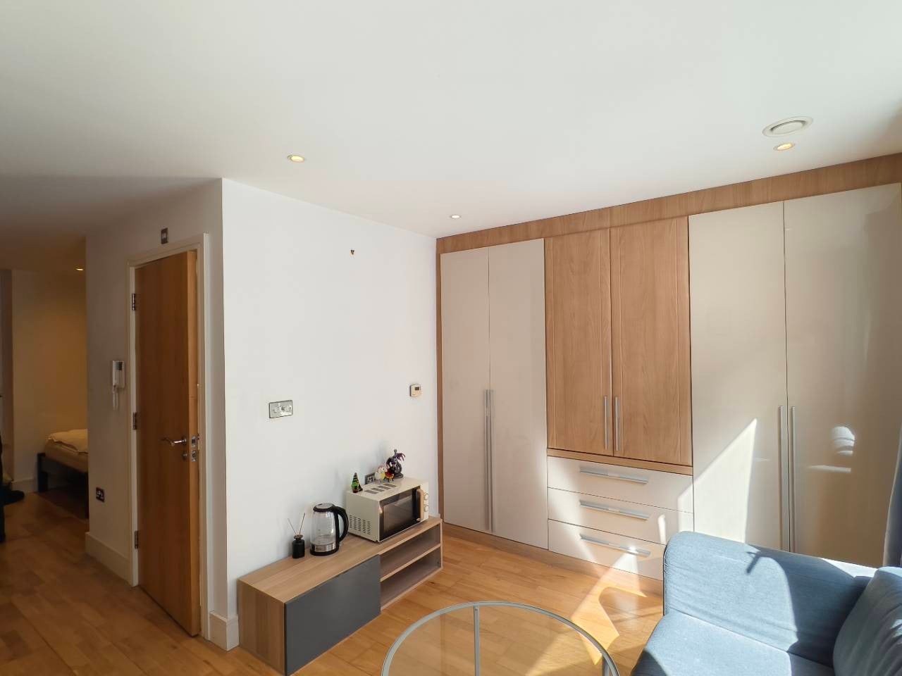 Flat Cassilis Road in Greater London