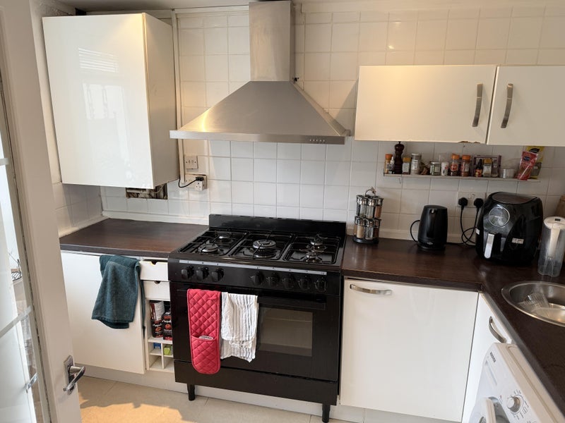 Flat Westgate Road in Newcastle upon Tyne