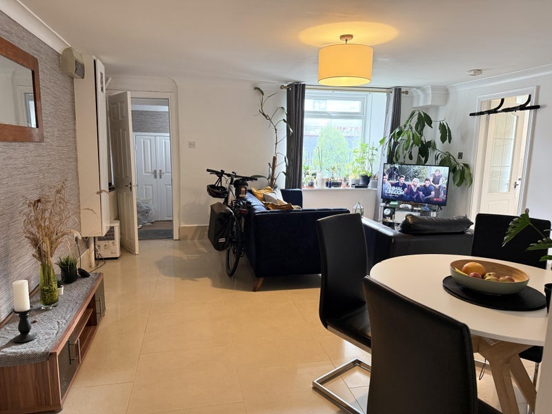 Flat Westgate Road in Newcastle upon Tyne