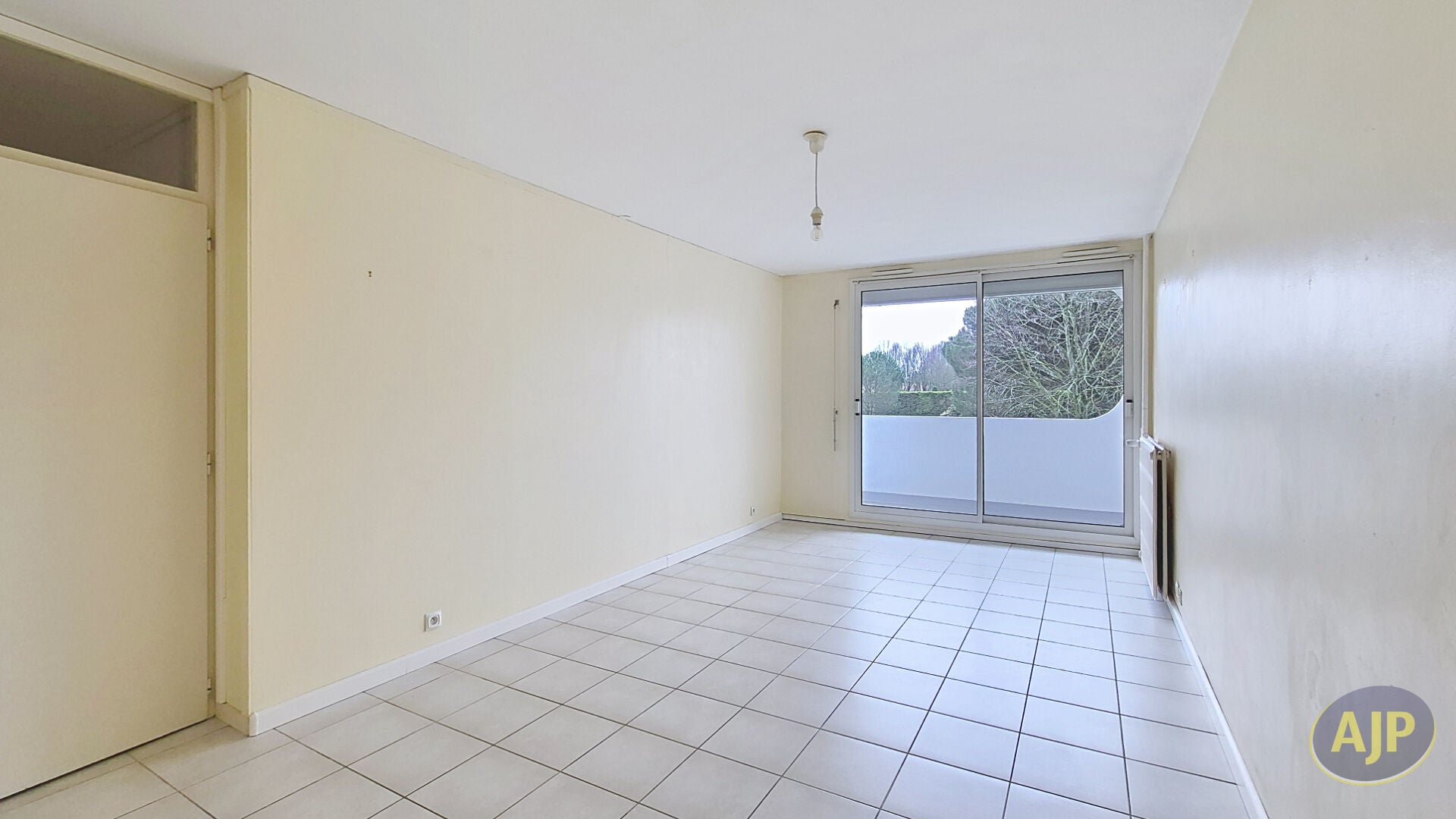 Appartement D 20 à Nuret-le-Ferron