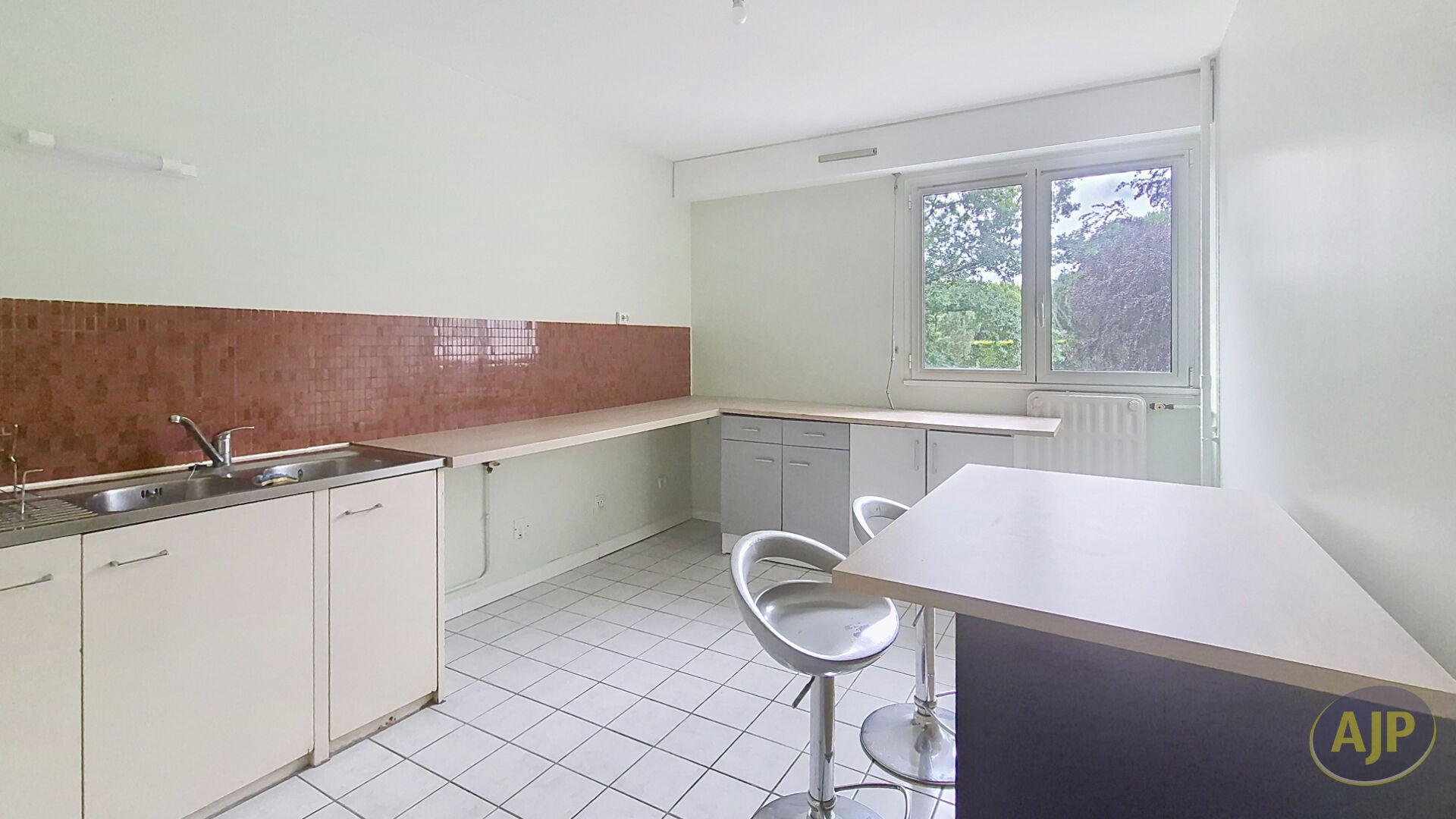 Appartement D 20 à Nuret-le-Ferron