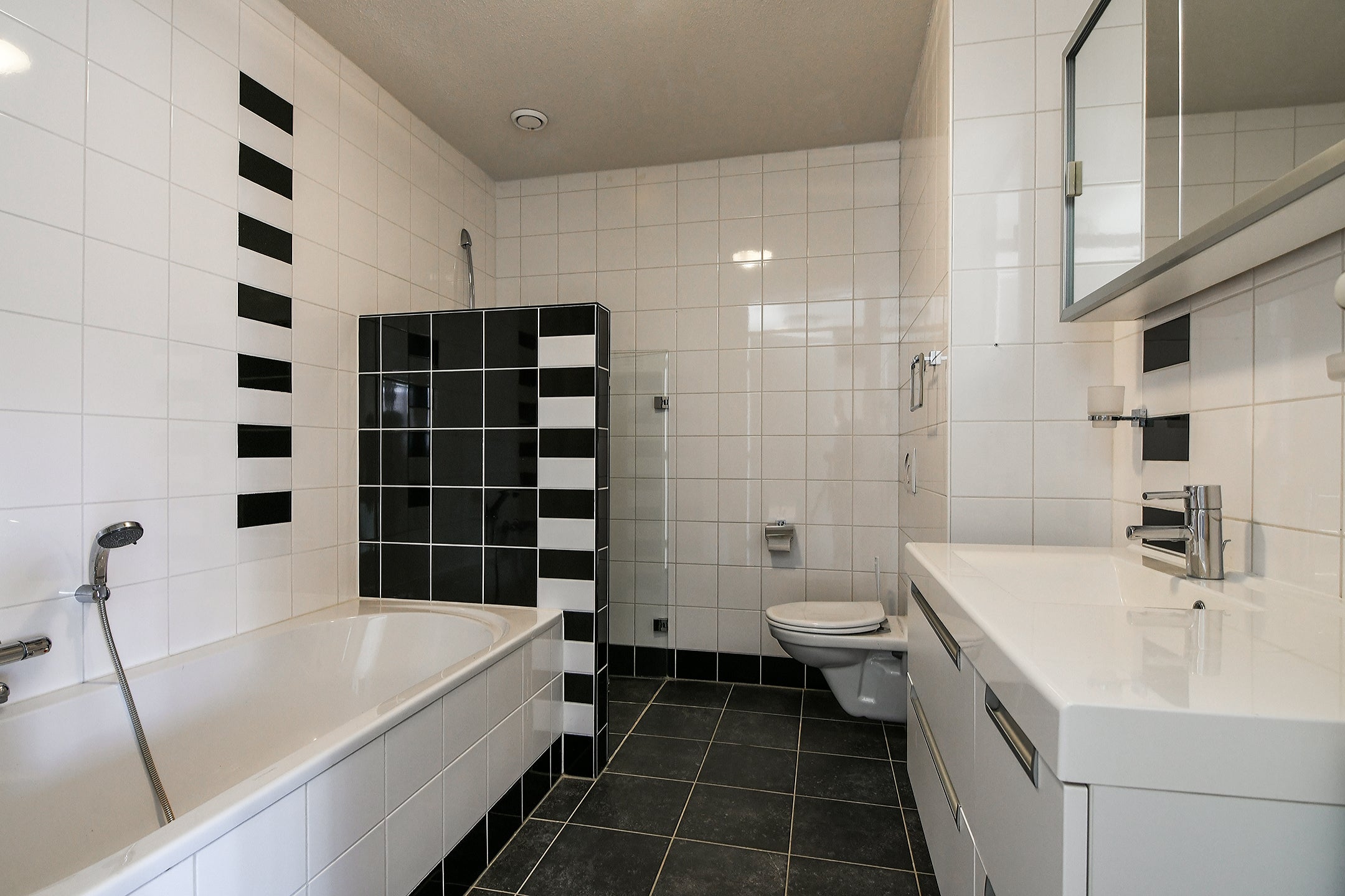 Appartement te koop: Venneperhof 84, Nieuw-Vennep