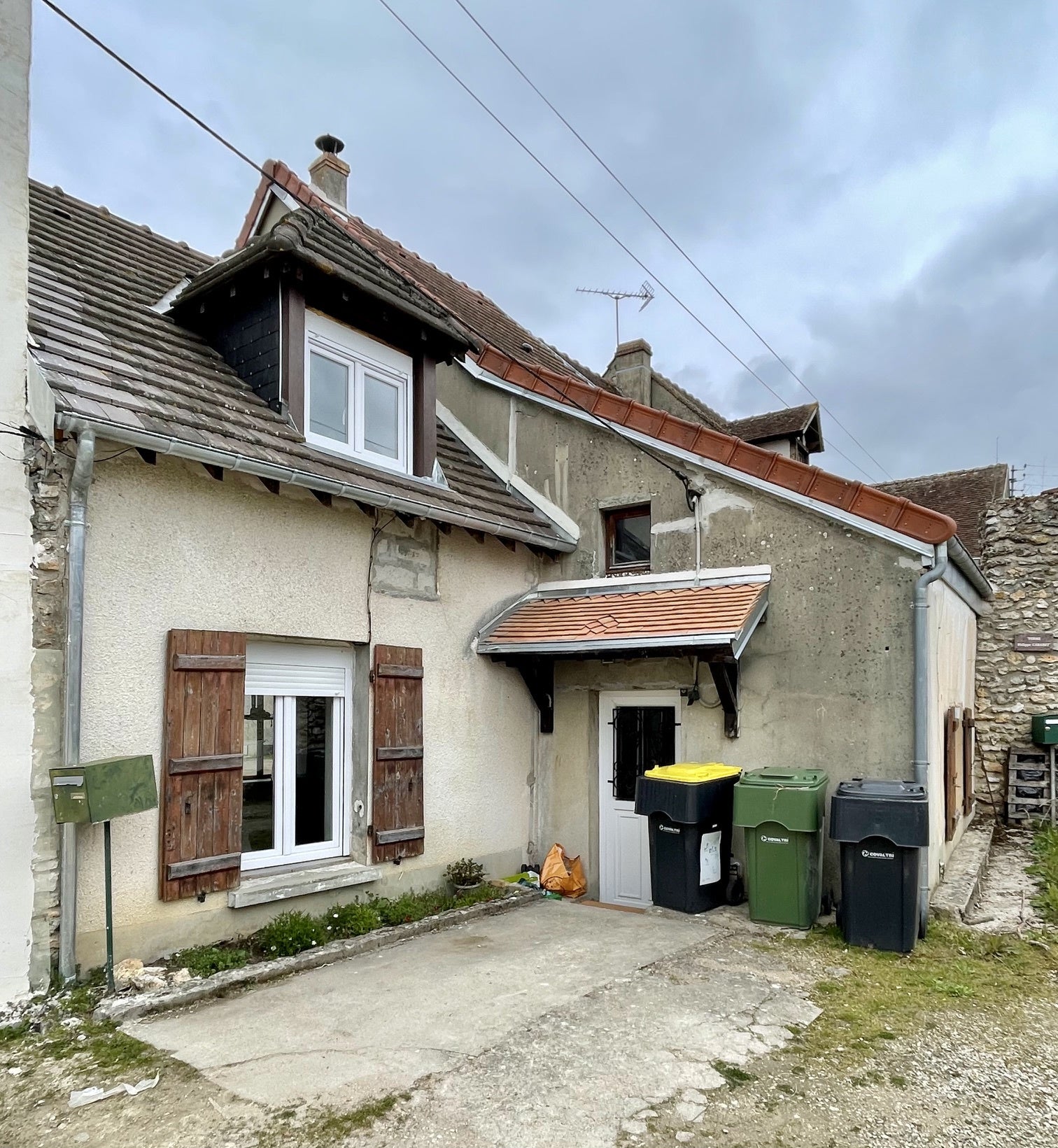 Maison Cour Angele à Crécy-la-Chapelle