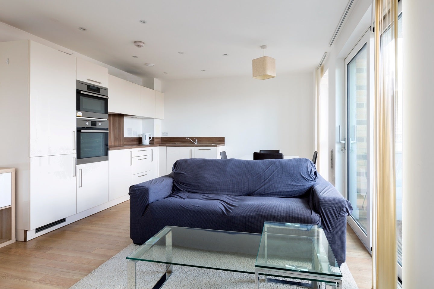 Flat Hannaford Walk in Greater London