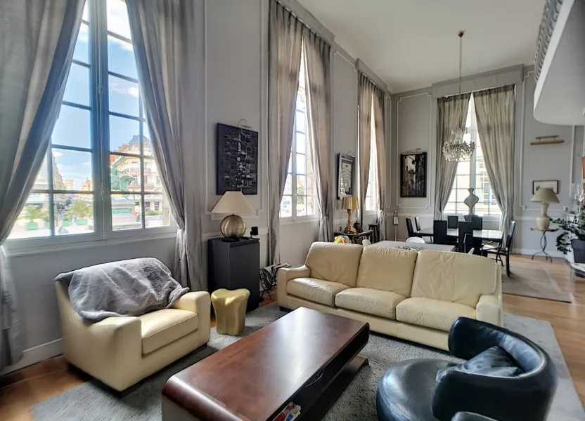 Flat Rue Royale in Orléans