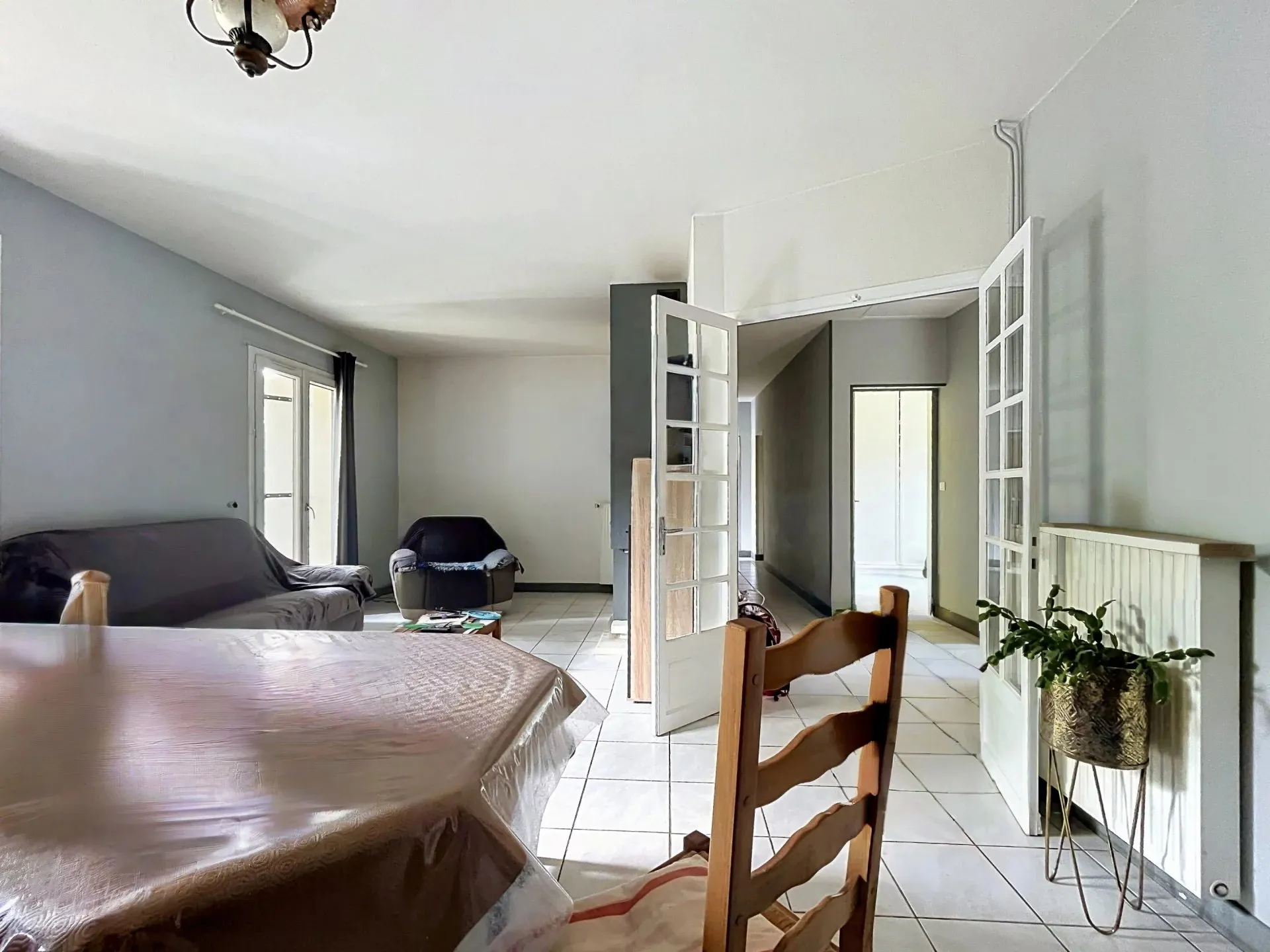 House Avenue Charles de Gaulle in Terrasson-Lavilledieu