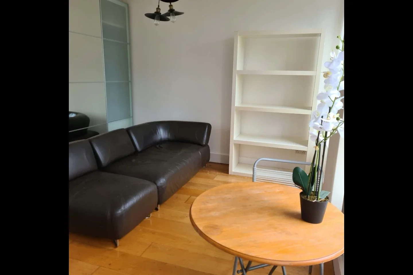 Flat Azenby Road in Greater London