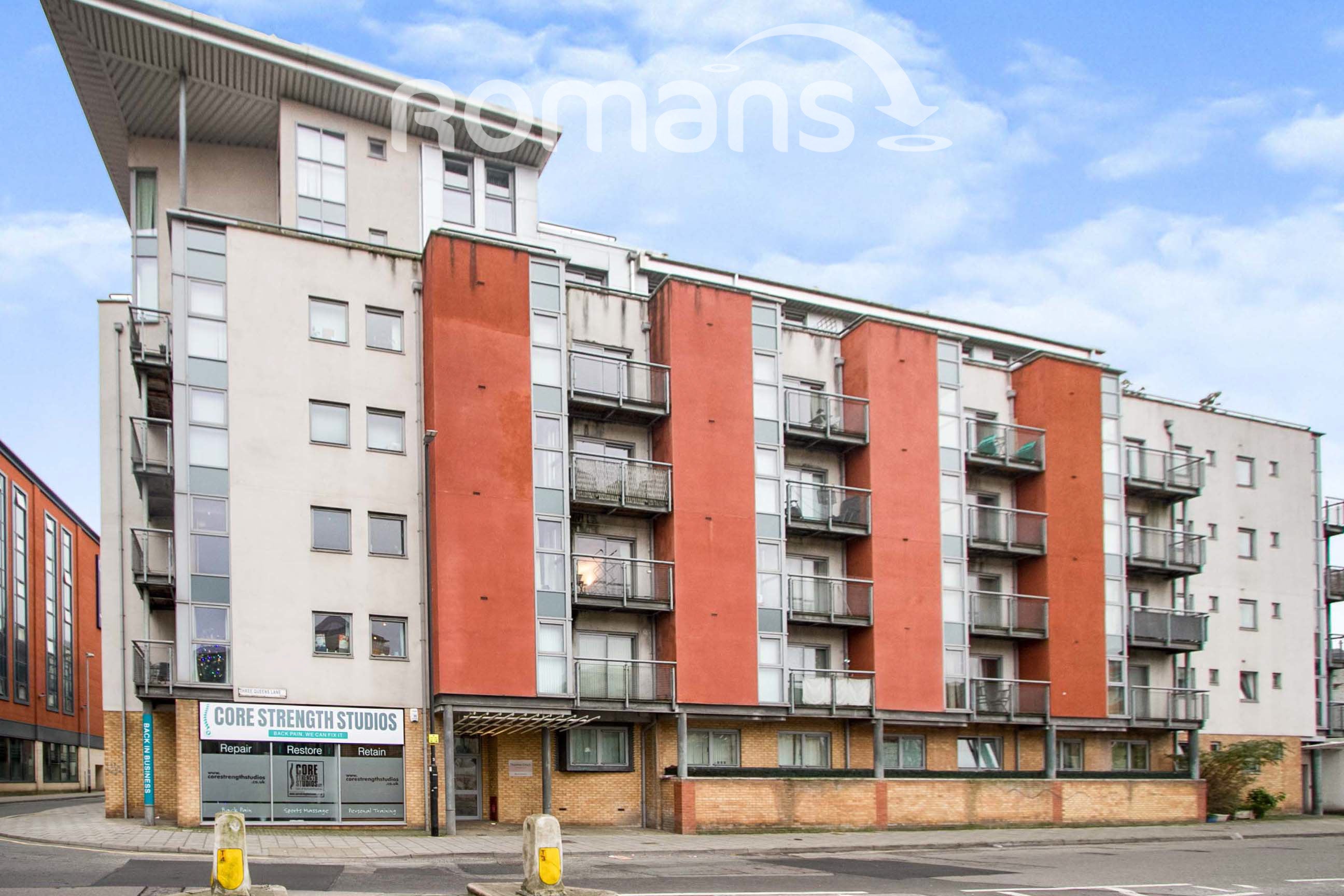 Flat Three Queens Lane in Bristol