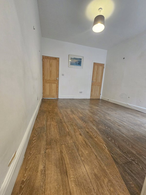 Room St. George's Road in Coventry