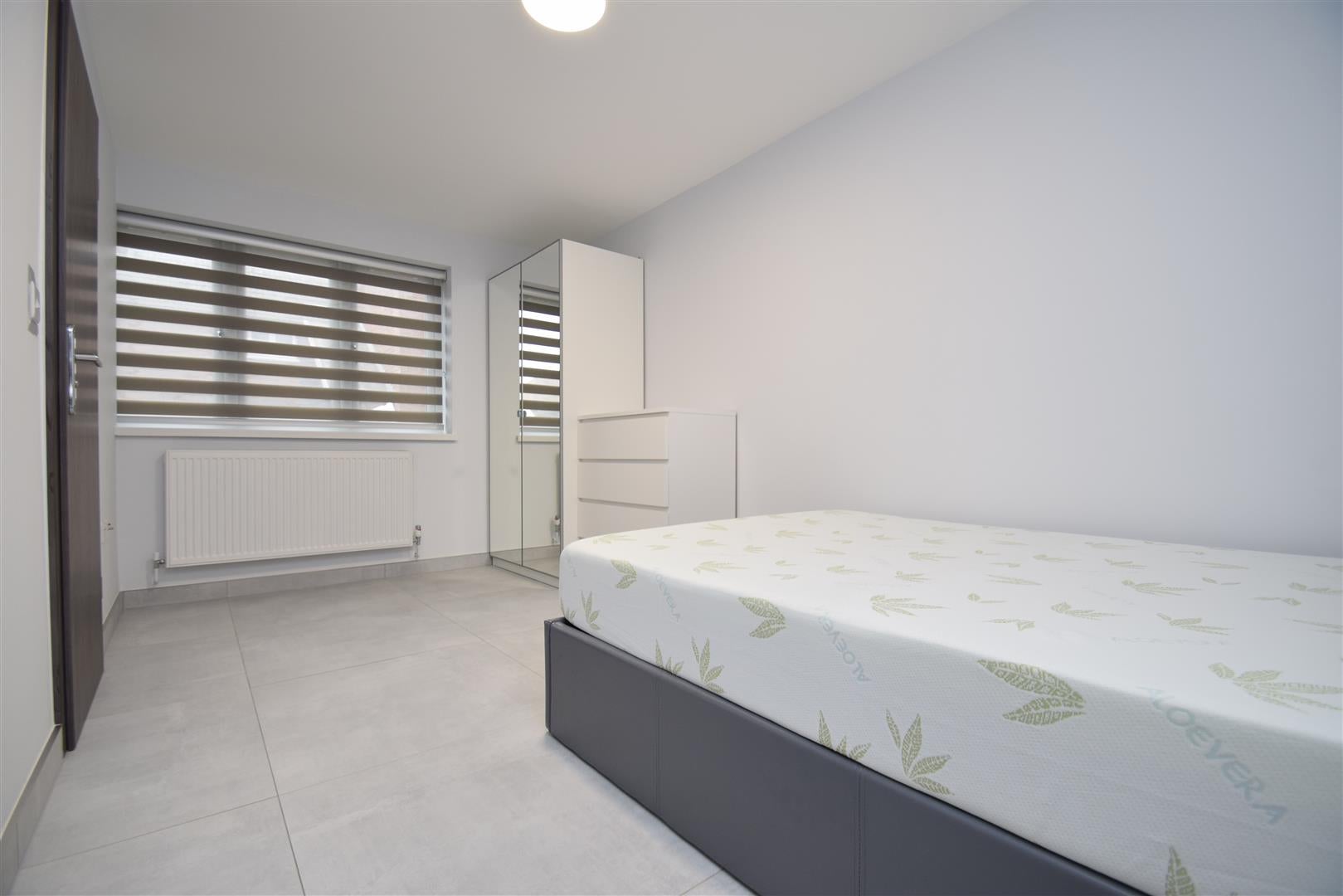 Flat Norton Road in Greater London
