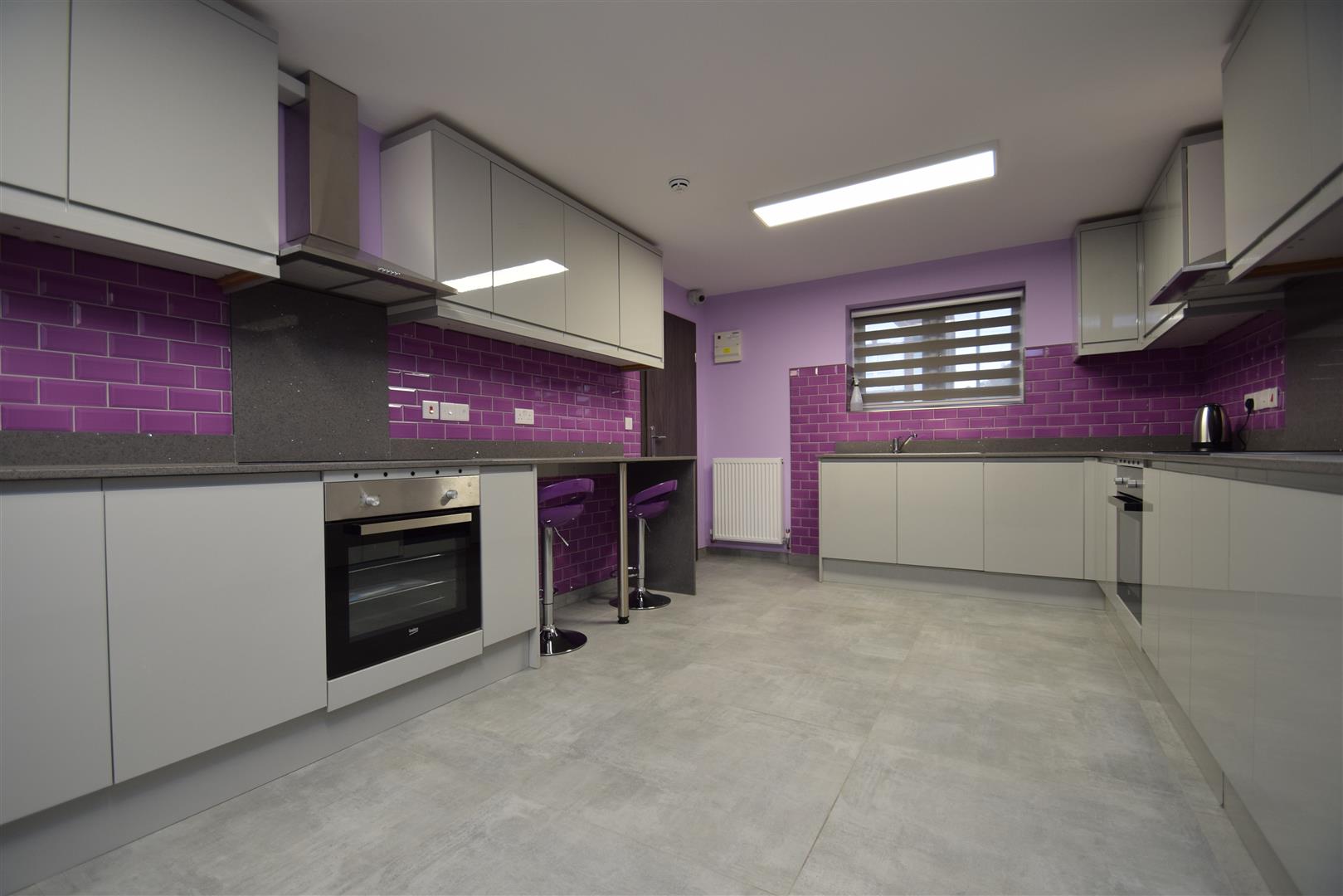 Flat Norton Road in Greater London