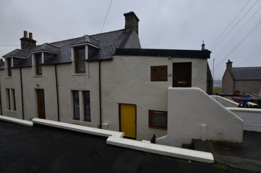 Flat Hope Street in Rathven
