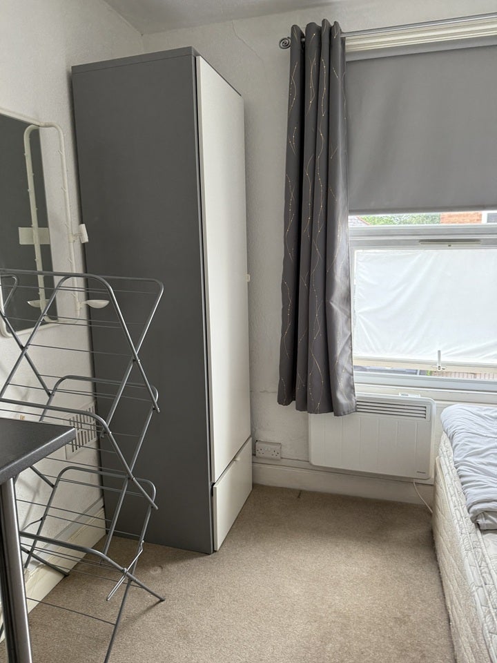 Room Church Street in Elmbridge