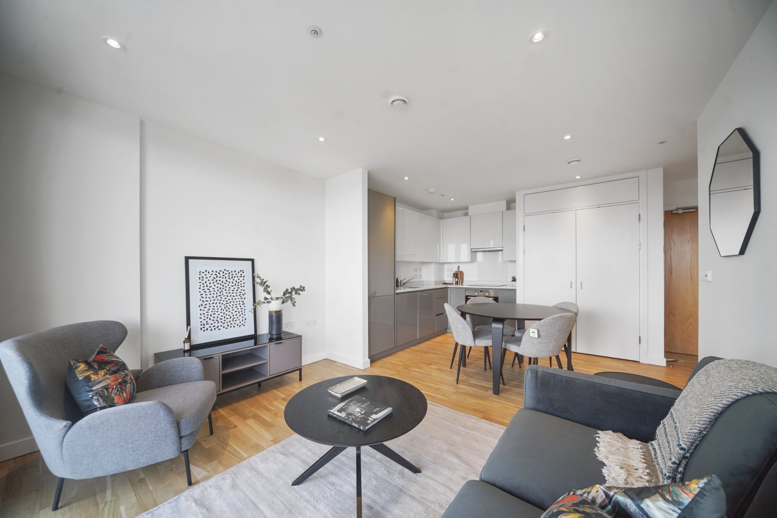 Flat Celebration Avenue in Greater London