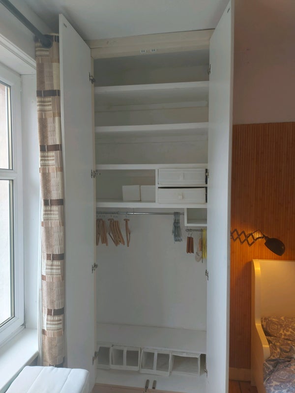 Room Harefield Drive in Glasgow
