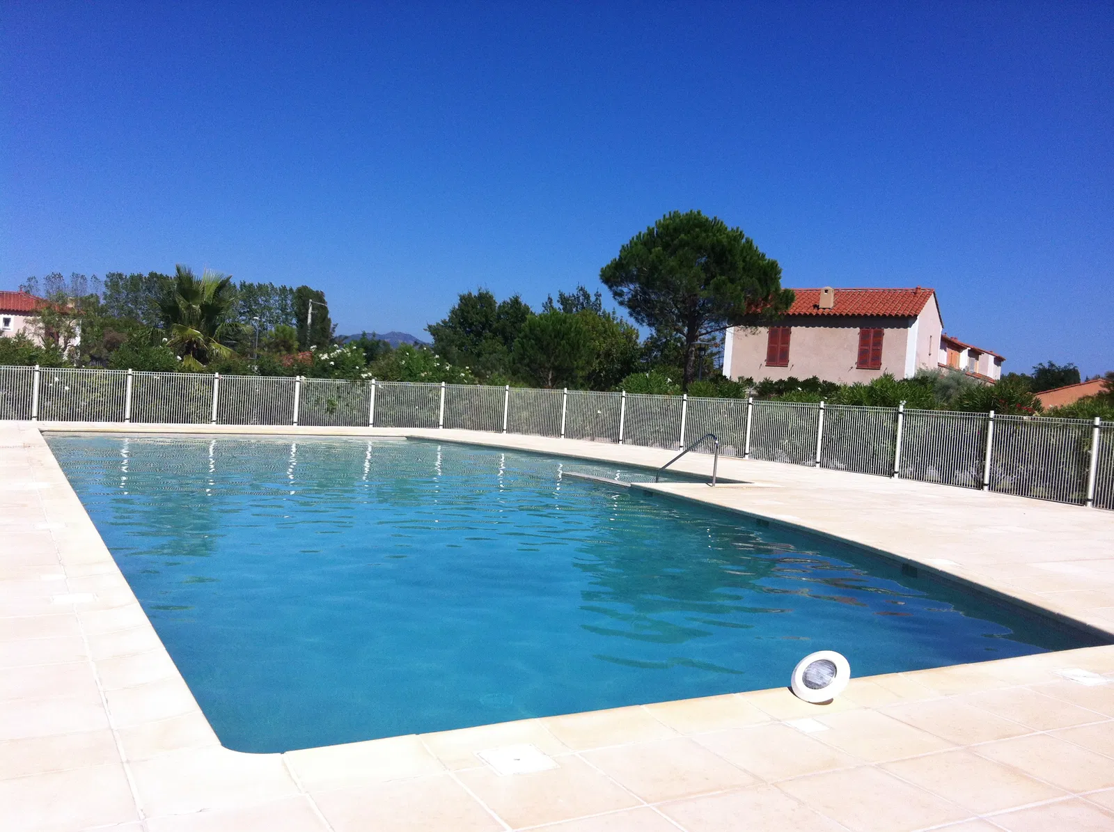 Chambre Allée Aberdeen à Roquebrune-sur-Argens