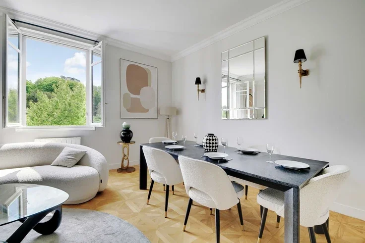 Appartement Rue Greuze à Paris