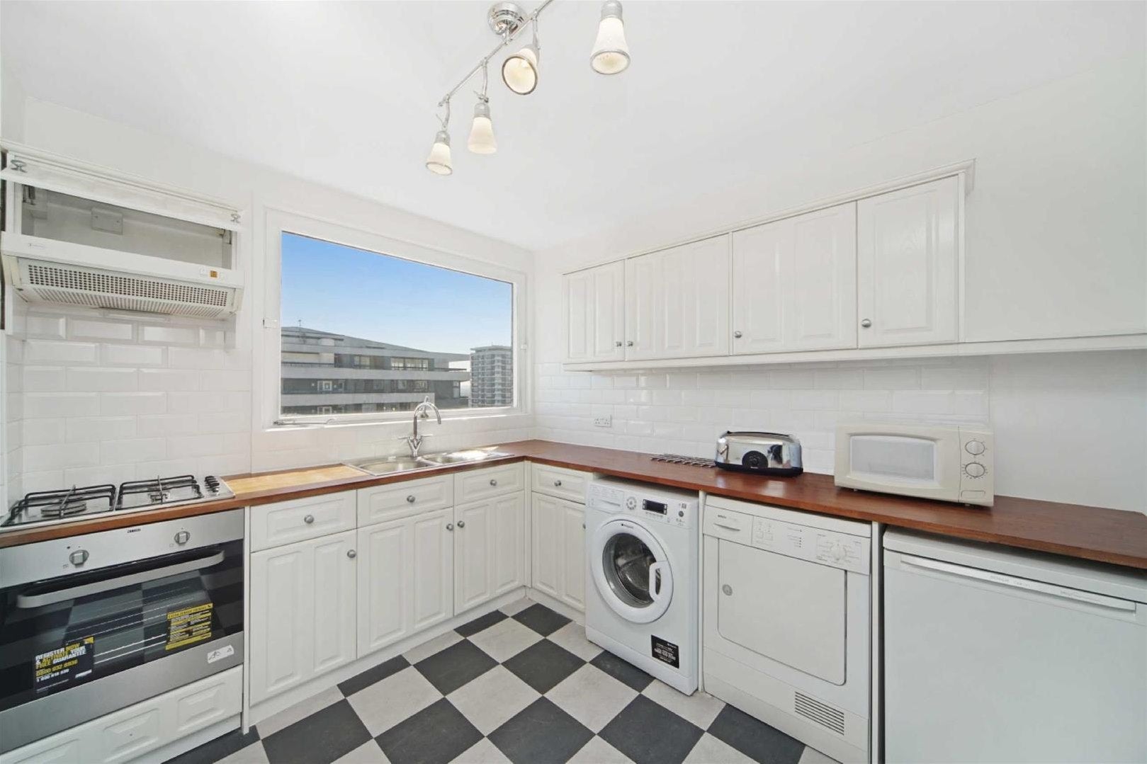 Flat Norfolk Crescent in City of Westminster