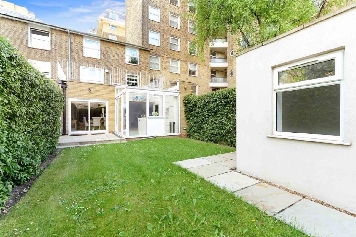 House Boydell Court in Greater London