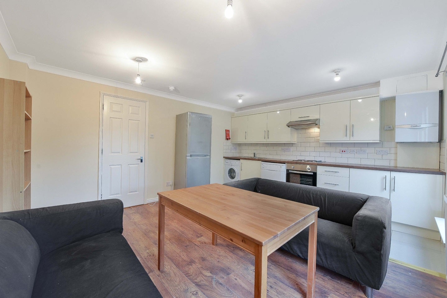 House Cahir Street in Greater London