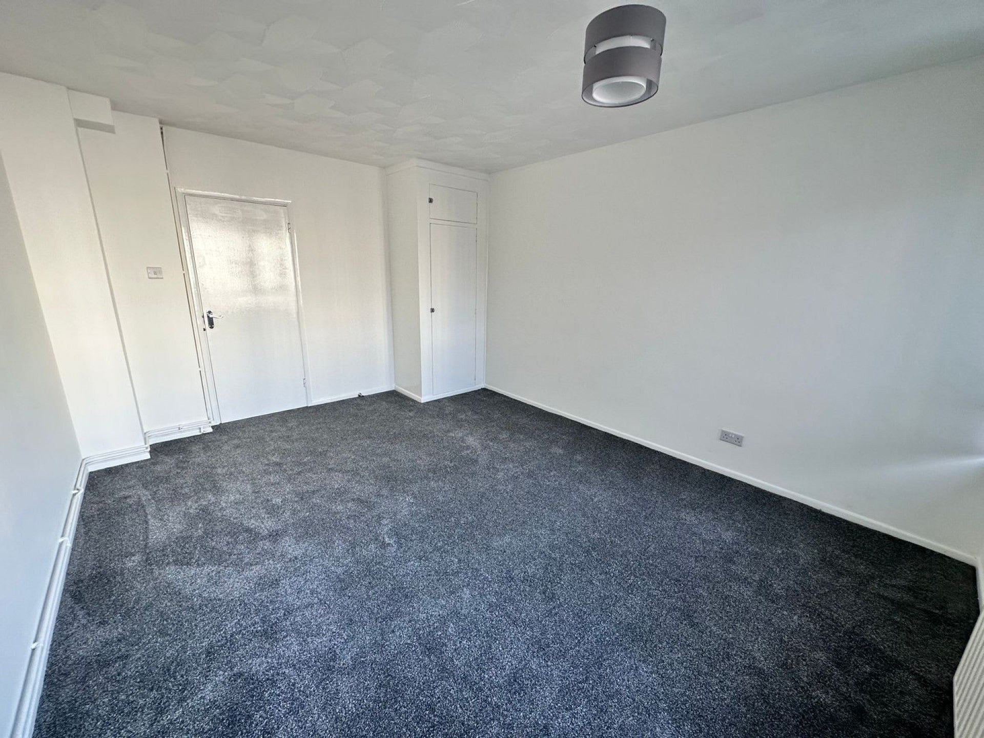 Flat Park Avenue in Rother