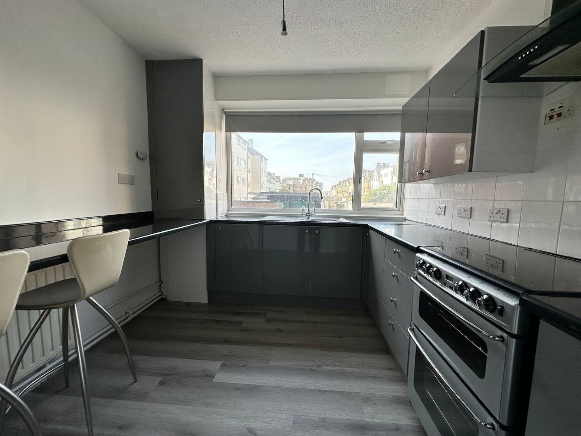Flat Park Avenue in Rother