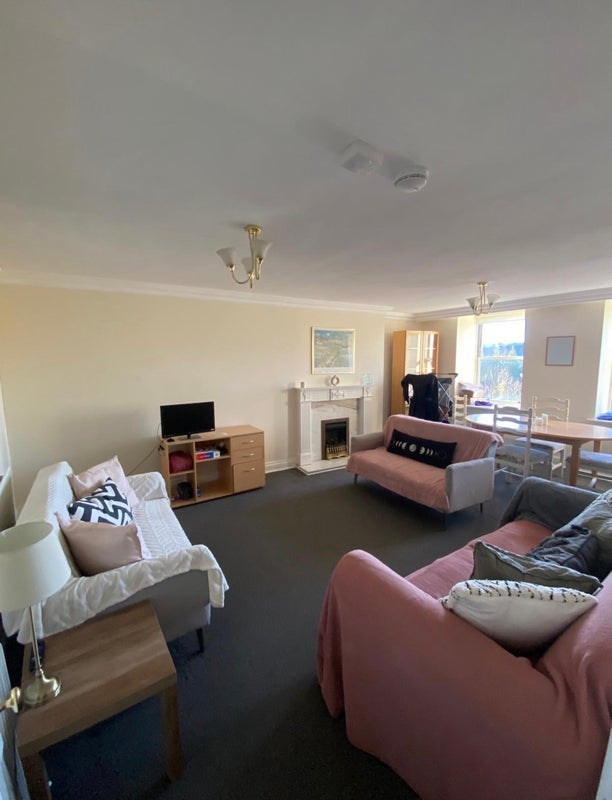 Room Fernwood Road in Newcastle upon Tyne