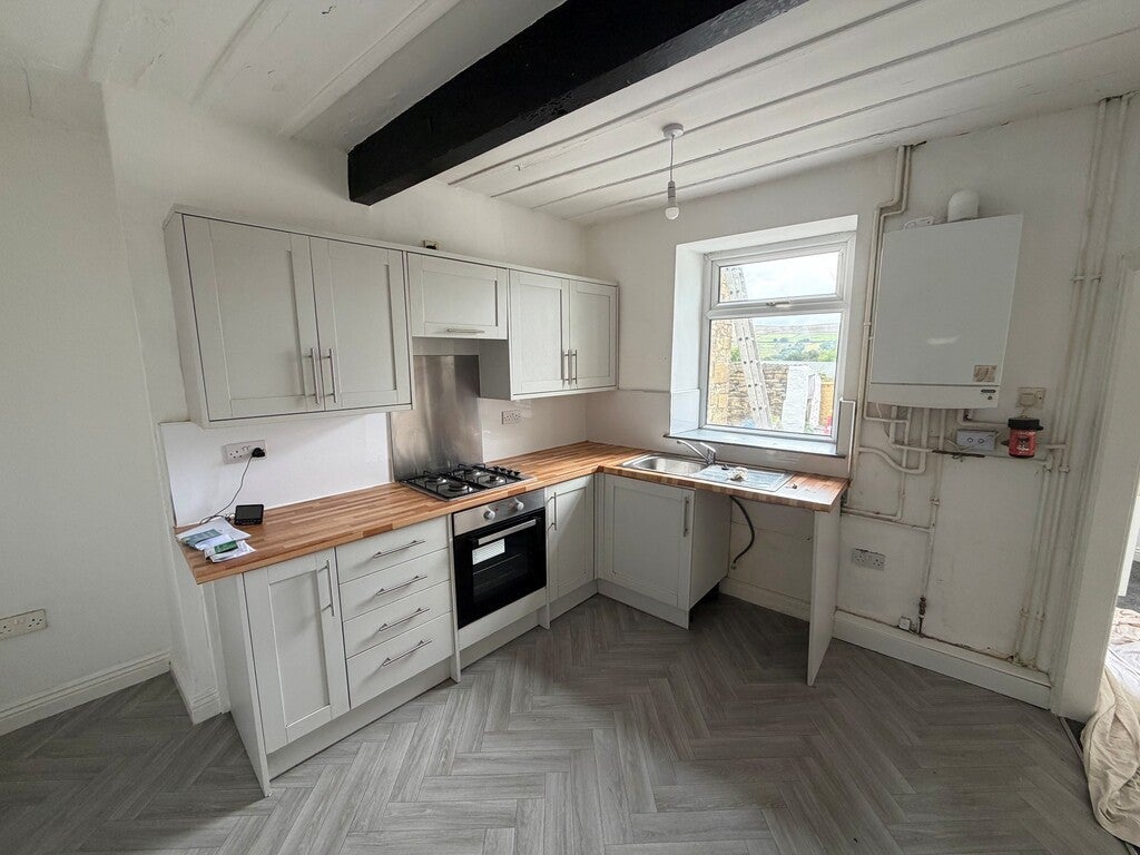 House Dean Close in Borough of Rossendale