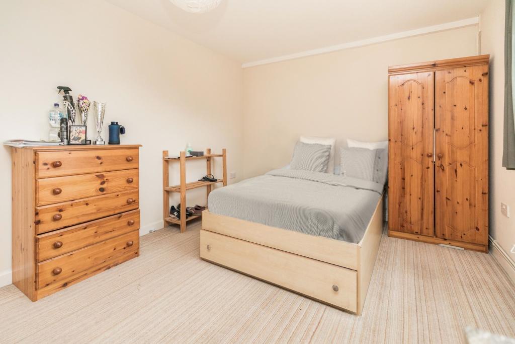 Room Bristol Road in Birmingham