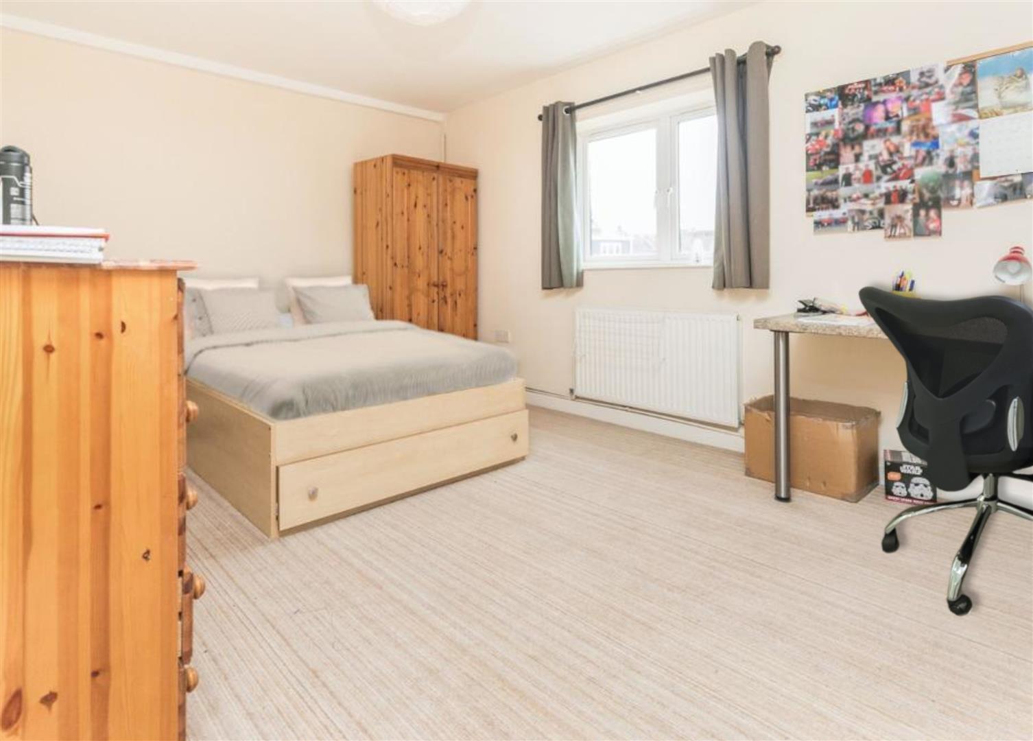 Room Bristol Road in Birmingham