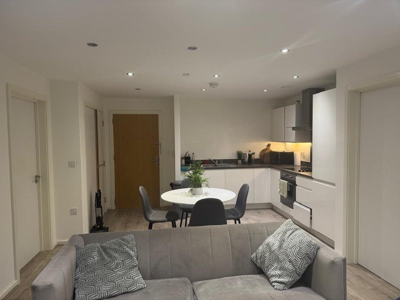 Room Clarence Street in Salford