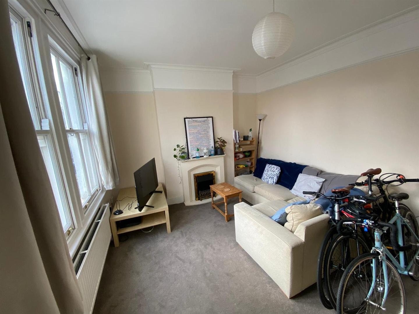 Flat Landor Road in Greater London