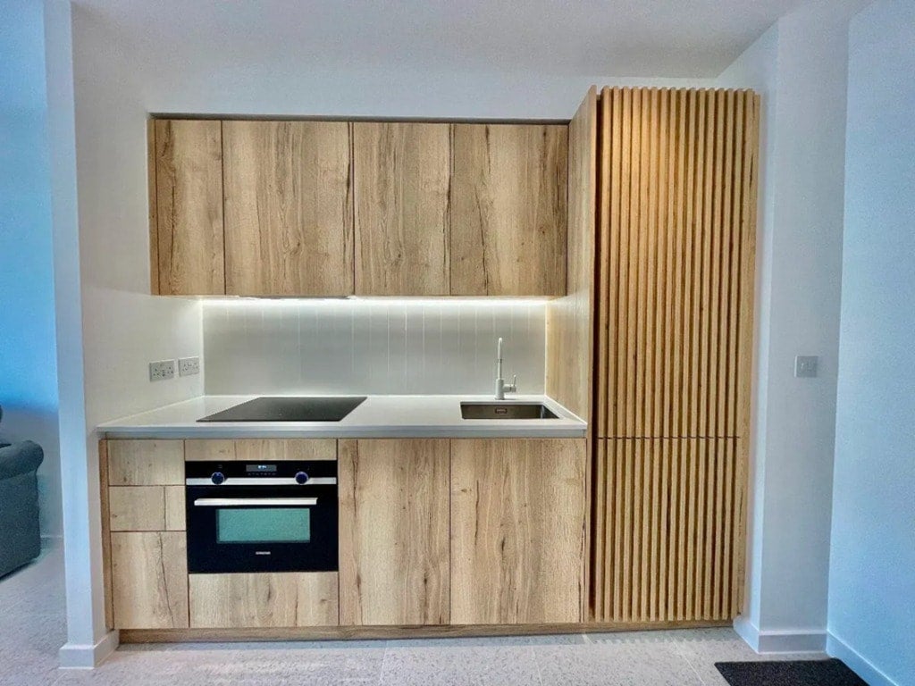 Flat Sidney Street in Greater London