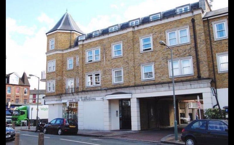 Room Stanley Grove in Greater London