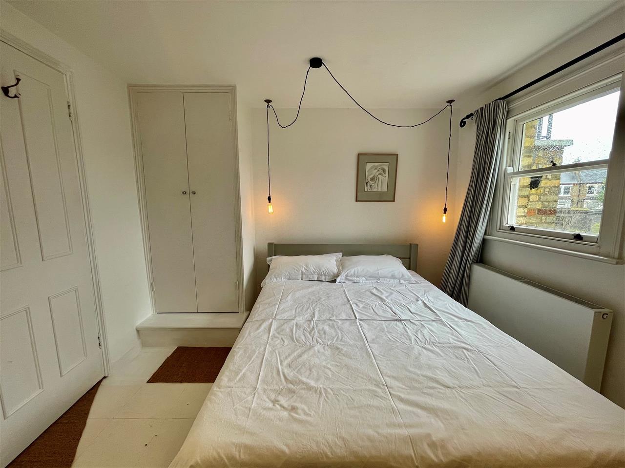 Flat Yerbury Road in Greater London