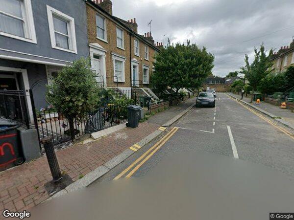 Room Mercia Grove in Greater London