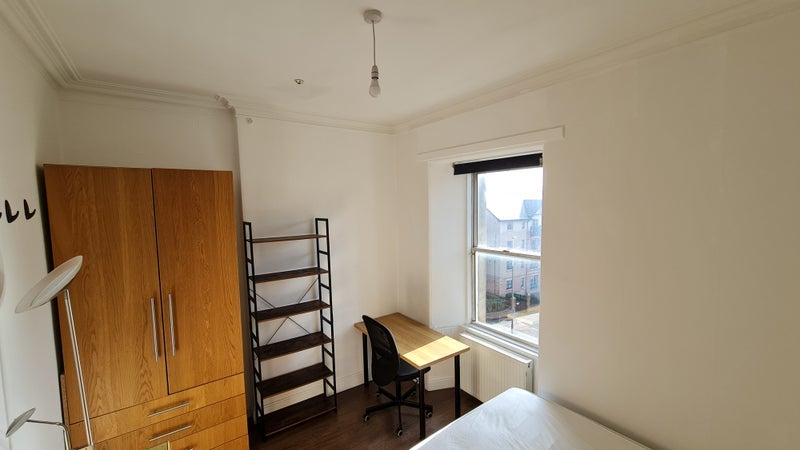 Room Roseburn Place in City of Edinburgh