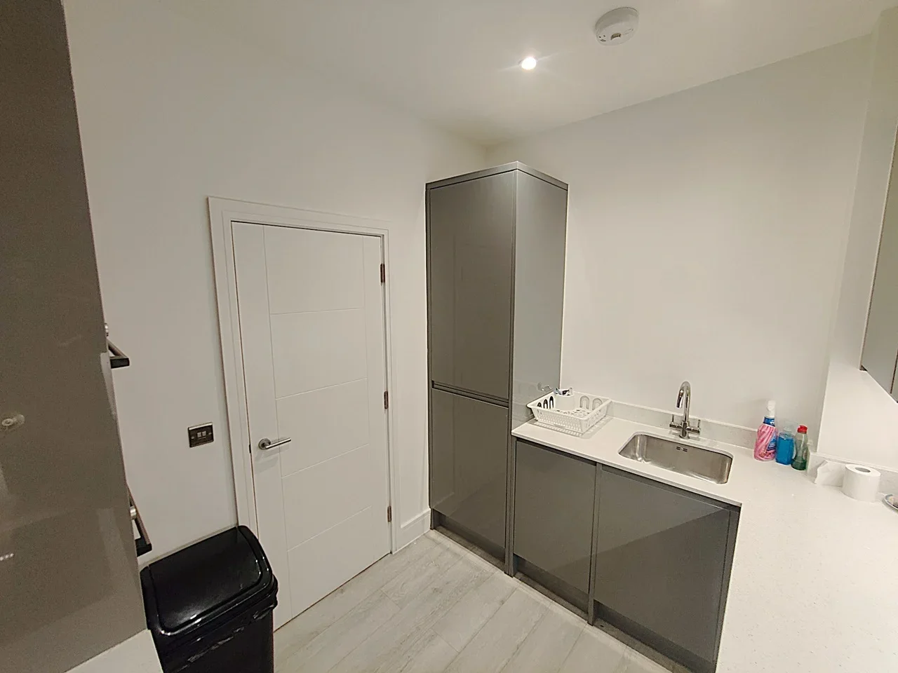 Room Lea Bridge Road in Greater London