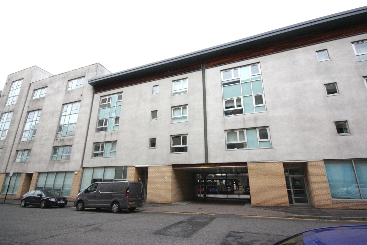 Flat Dunblane Street in Glasgow