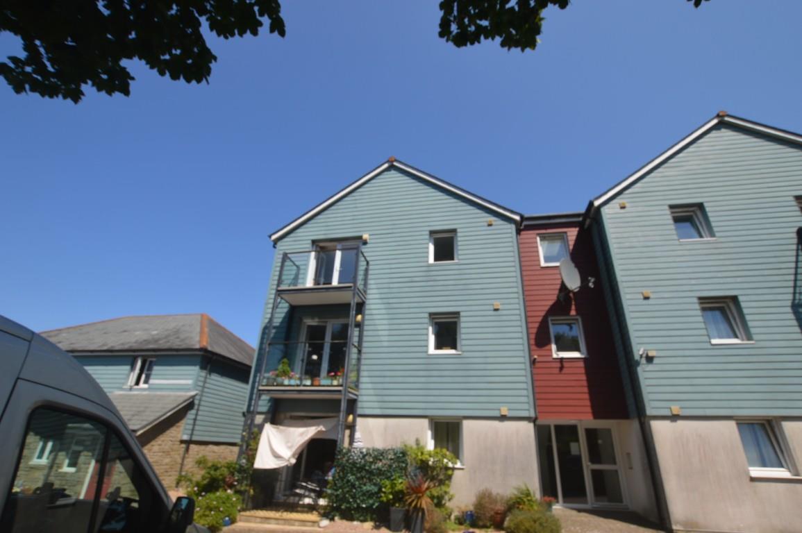 Flat Whym Kibbal Court in Redruth
