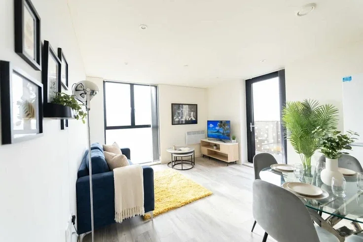 Flat Bevington Bush in Liverpool