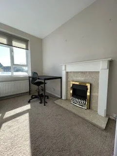 Room Chace Avenue in Hertsmere