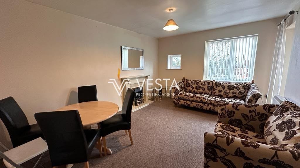 Flat Sandy Lane in Coventry