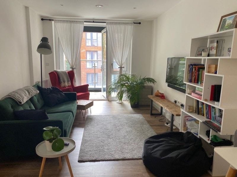 Flat The Vale in Greater London